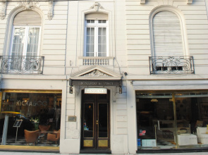 Leonardo Da Vinci Residence