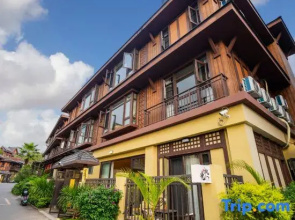 Mangshi Wanfeng Garden Villa Homestay (Dai Ancient Town Branch)