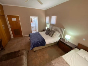 Aranos Hotel