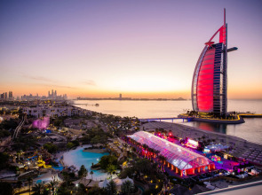 Jumeirah Beach Hotel Dubai