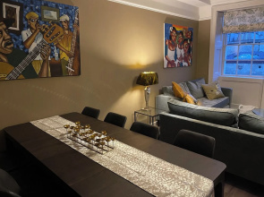 Impeccable 4-bed Apartment in Bath
