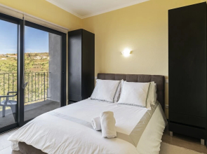 Top of the Cliff Apartment