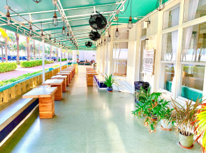 The Broadmoor Miami Beach 