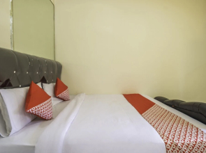 Syahransah Guest House by Oyo Rooms