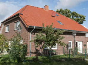 Holiday Home Frog Prince