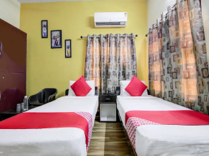 Sunrise Villas by OYO Rooms
