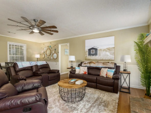 Alabama Get Away   Game Room  Location A   Near Medical Ctr