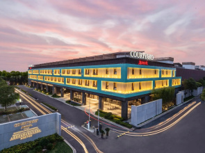 Courtyard by Marriott Shanghai International Tourism and Resorts Zone