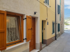 Nice Home in Pag With 2 Bedrooms, Wifi and Private Swimming Pool