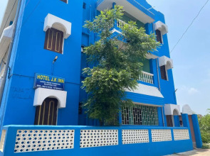 SPOT ON 82497 Hotel Jk Inn