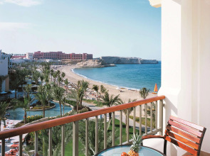 Shangri-La Barr Al Jissah Resort & Spa — Al Waha