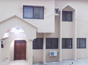 Posh Apartments and Hotel