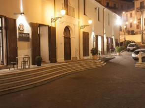 B&B Domus Purpurea