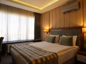 Royal Sweet Hotel