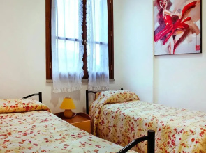Apartment in Vinci With Pool & Wellness
