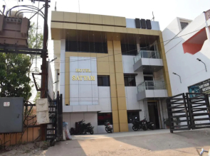 Goroomgo Satyam Residency Jabalpur