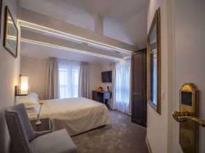 The Moon Boutique Hotel