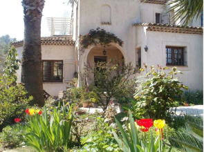 Upper Part of a Villa With 3 Bedrooms in Vence, With sea View, Private