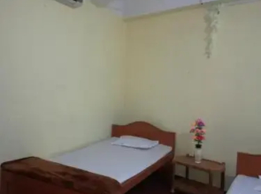 Hotel Milan Sree