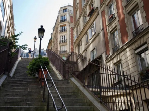 Duplex Neuf au Coeur de Montmartre