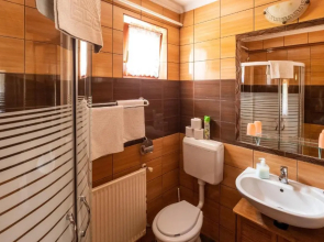 Rozmann Family Panzio  Apartmanhaz