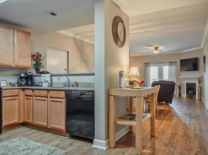 MVC - Unit 3707 - Sweet Wilderness