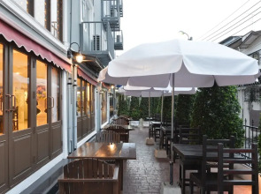 Siam Champs Elyseesi Unique Hotel