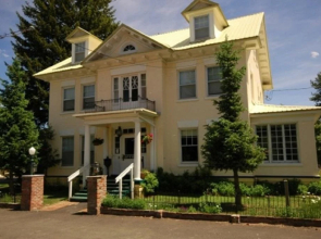 Hartland Inn