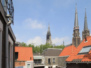 Luxury Apartments Delft III Flower Market