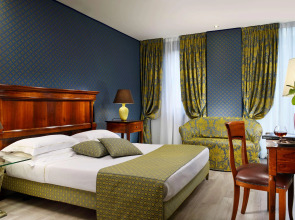 Отель Pierre Milano