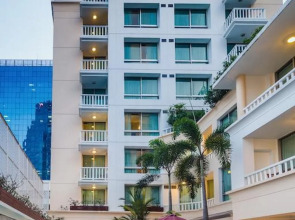 At Ease Saladaeng by AETAS