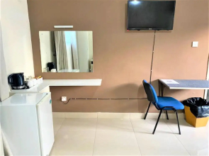 Luxurious Suite With Outdoor Pool - 2171