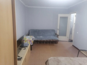 Apartments on 13 Schmidt Street