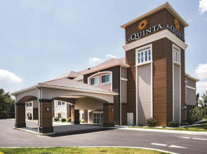 La Quinta Inn & Suites Chambersburg
