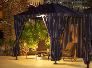 Travelodge Center Strip