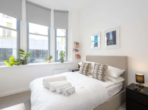 Azure Suite 1BR City Walks