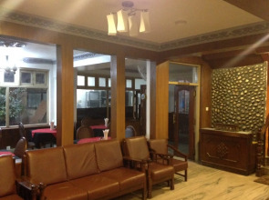 Tasi Dhargey Inn