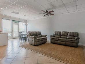 Overlooking The Marina At River Rocks Landing 1 Bedroom Condo