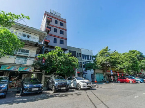 Hotel O Genteng Near Genteng Market Formerly Uno Hotel