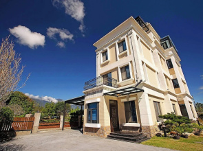 Moritz Homestay