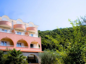 Hotel Carmen