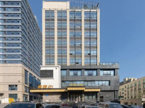Dongfang Yijing Hotel