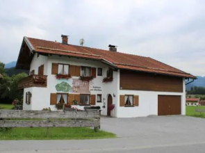 Gaestehaus zum Zitherklaus