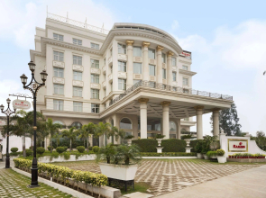 Ramada Plaza by Wyndham Chandigarh Zirakpur