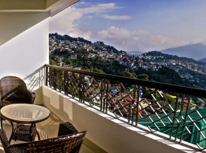 Hotel Royal Orchid & Spa