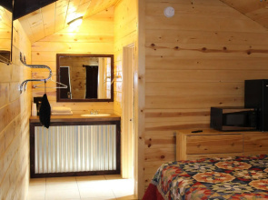 Bryce Valley Lodging