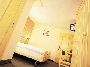 Adaastra Boutique Hotel