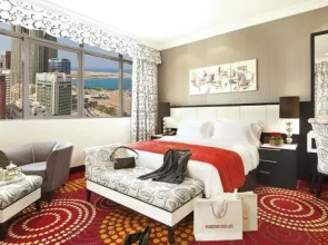 Swiss Hotel Corniche