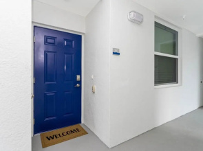 Stunning 2Bd Apto Close to Disney @ Storey Lake Resort 307