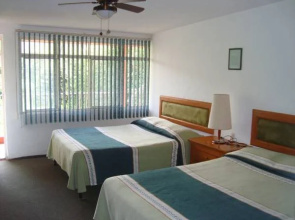Hotel Bungalows Las Rosas